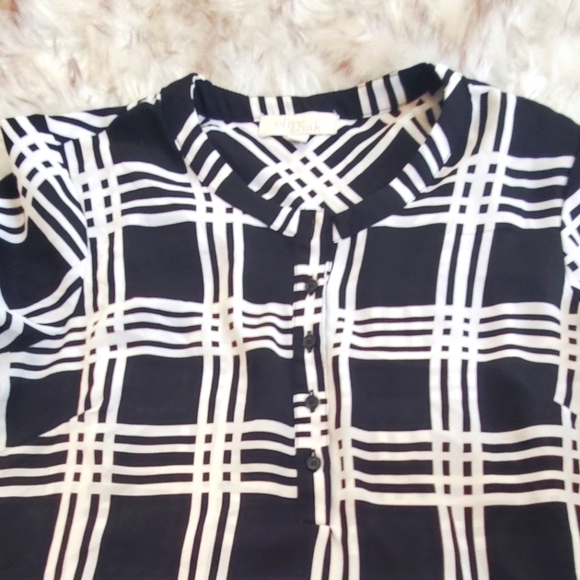 Checkered Crepe Chiffon Longsleeve Top 🌴 - Picture 5 of 9